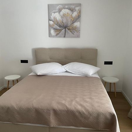 Apartments Plavi Val Baška Voda エクステリア 写真